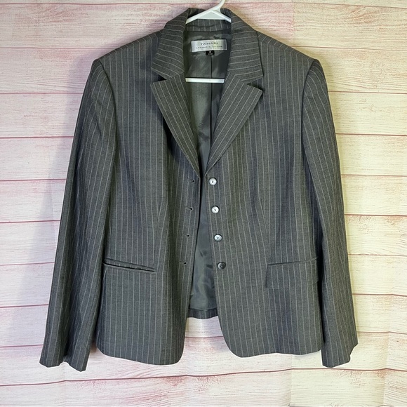 Tahari Arthur S. Levine Gray White Pinstripe Blazer Jacket Size 16 - Picture 4 of 9